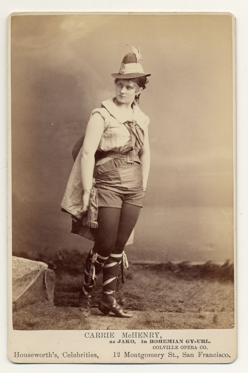 Illustration for article titled The First Ever Cosplay Photos, From the 1890s